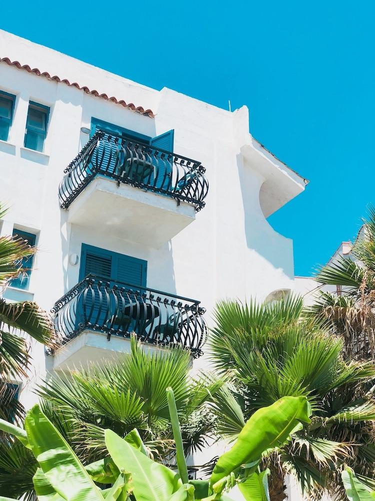 Baia Degli Dei Apartamento Giardini Naxos Exterior foto