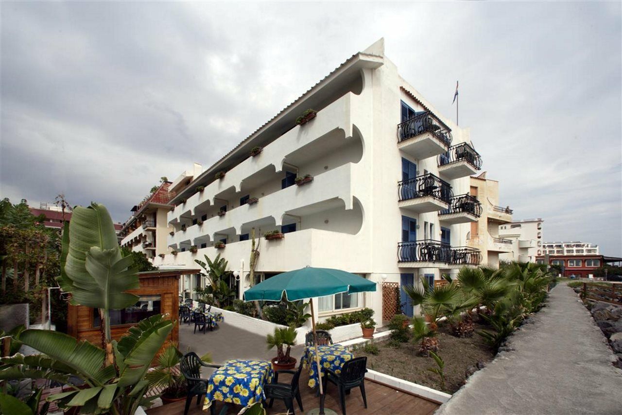 Baia Degli Dei Apartamento Giardini Naxos Exterior foto